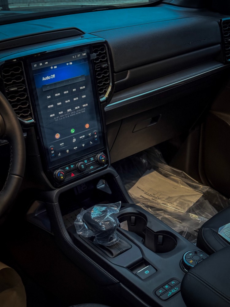 Ford EVEREST TITANIUM — foto 4